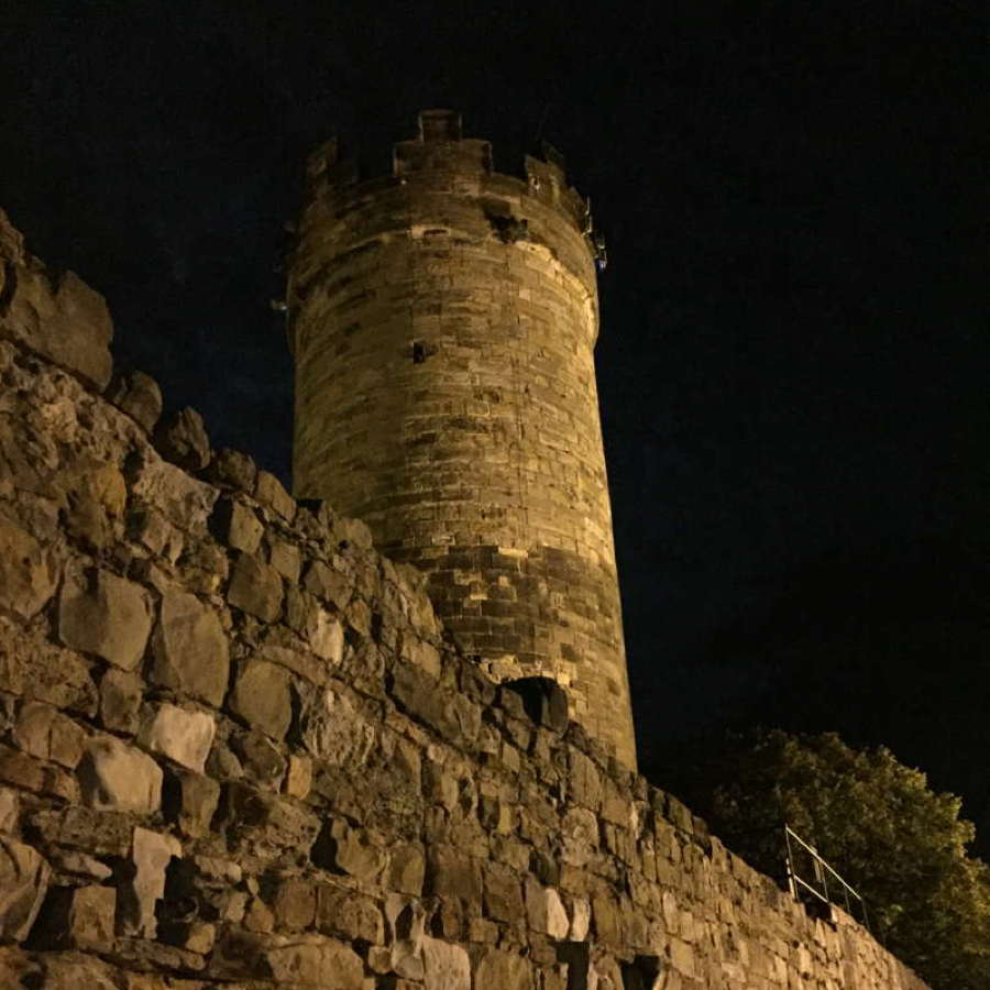 mühlburg bei nacht