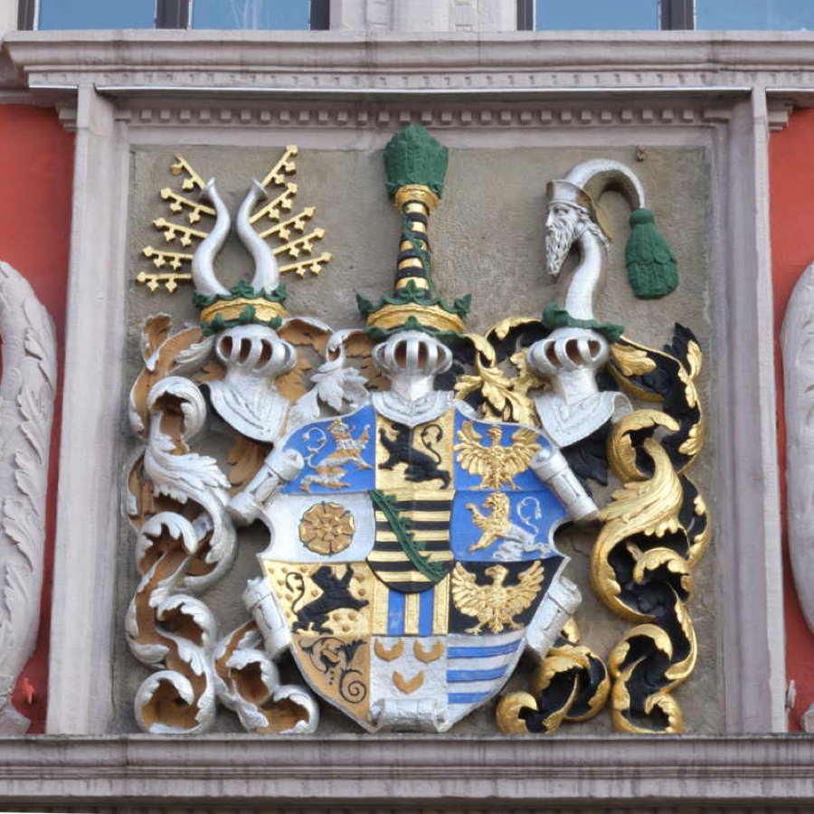 gotha rathaus wappen herzog von coburg gotha eisenach (foto: www.optimierwerk.de)